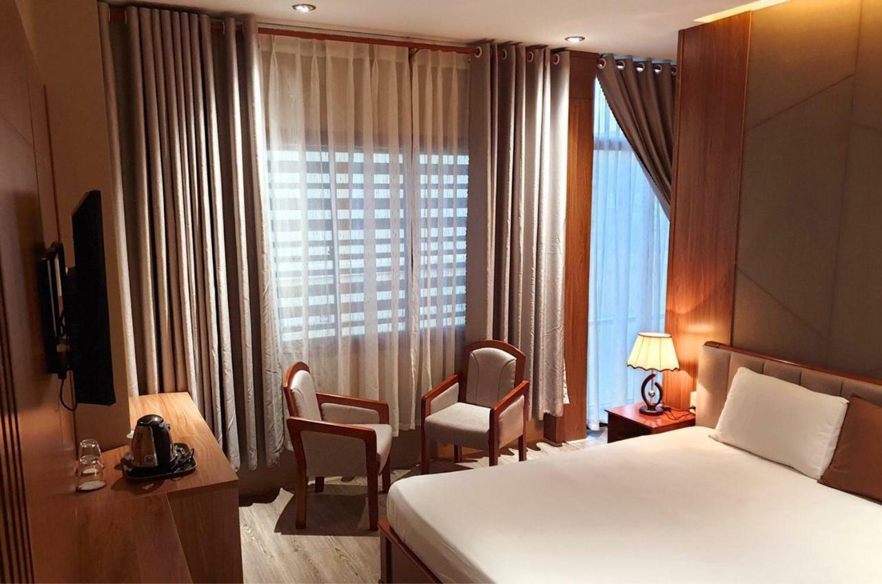 Garnet Hotel Nha Trang Exterior photo
