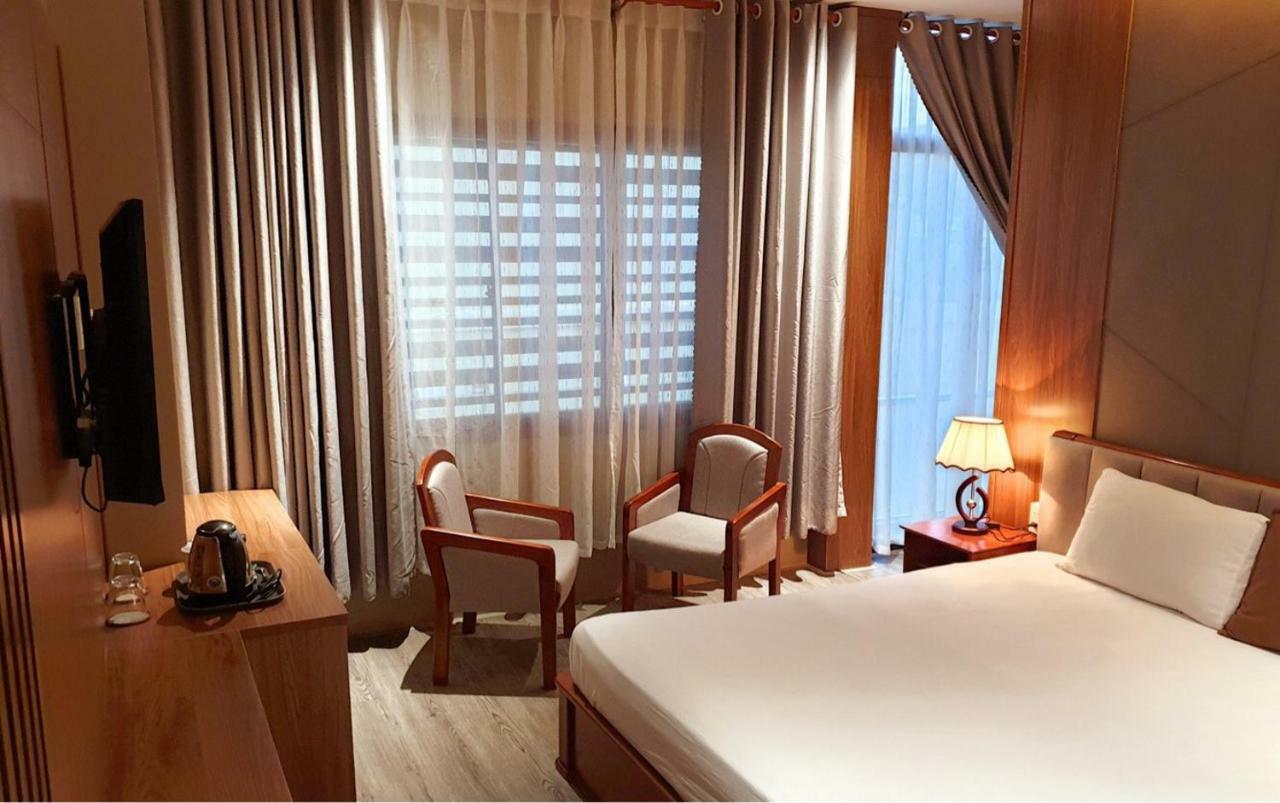 Garnet Hotel Nha Trang Exterior photo